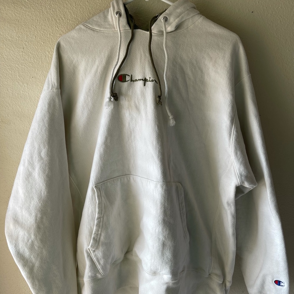 Heavy White and Green Champion hoodie only worn once in good condition size XL